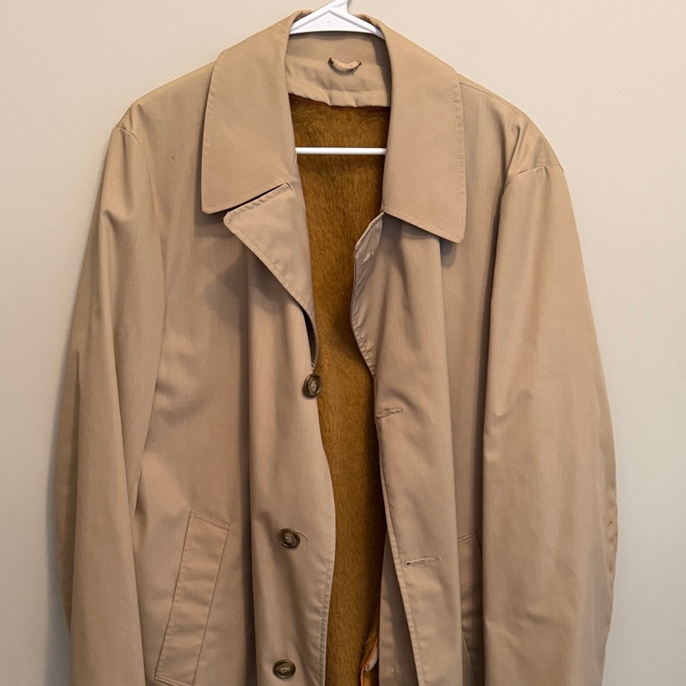 Trendy Vintage Classic Beige Menswear Trench Coat. Removable Zip Liner. Size XL - Picture 3 of 8